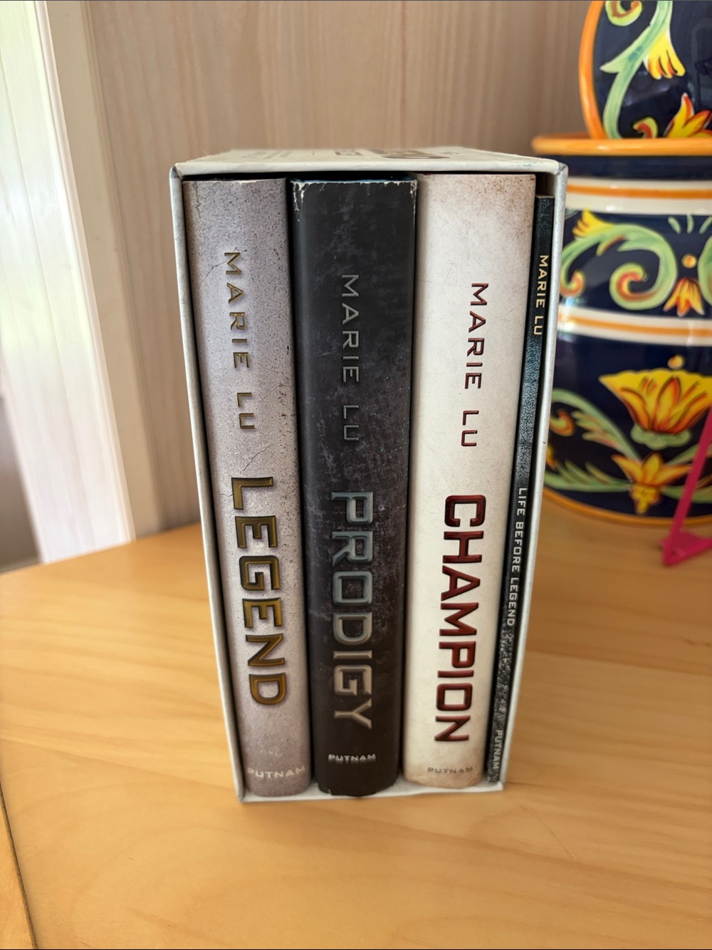 The Legend Trilogy Books by Marie Lu Boxed Set